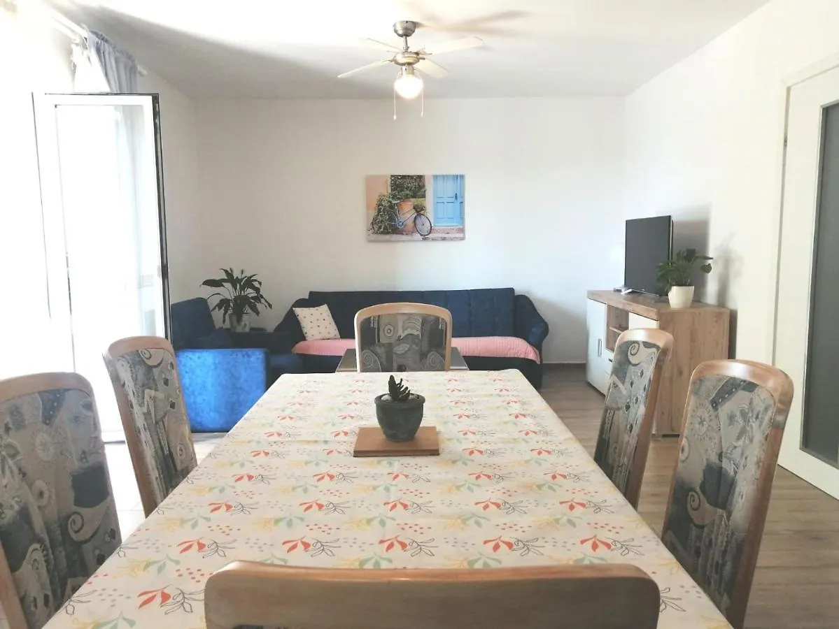 Lovely Sea View House In Malinska Island Krk 0*,  Chorvatsko